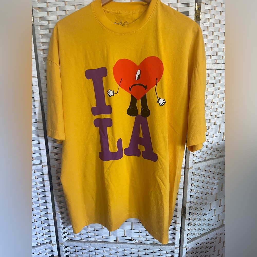 Bad Bunny Exclusive Un Verano Sin Ti Merch Tee Shirt XL I LOVE LA  Laker